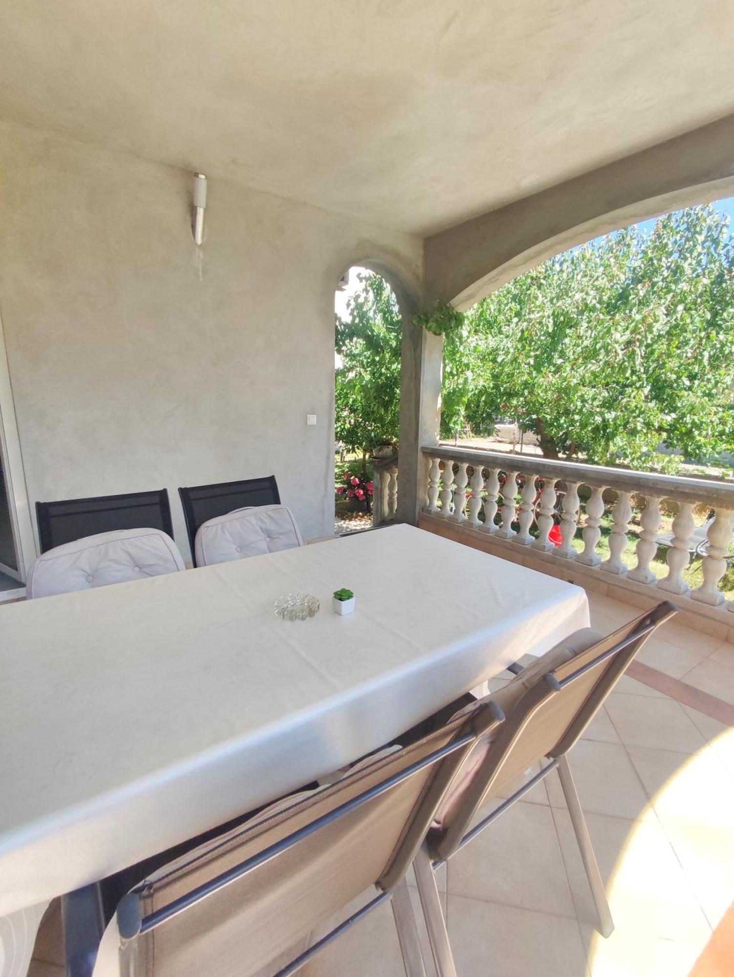 Apartments D&A Zadar Bilik gambar